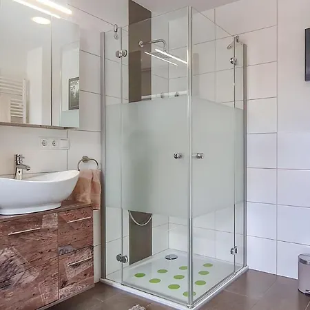 Stunning In Neuhaus A,r, Ot Steinh Holiday home Steinheid